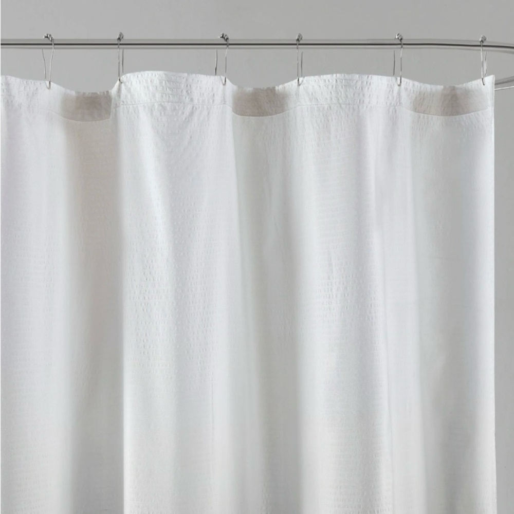 Madison Park Loire Ombre Printed Seersucker Shower Curtain - Picture 3 of 5